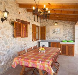 2- Bedroom Villa with Pool near Pollensa, Mallorca, Sleeps 4